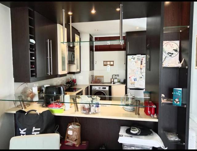 2 BEDROOM APARTMENT FOR SALE IN BEDFORD GARDENS